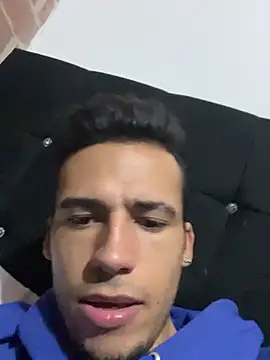 Liamsexy20's Live XXX Chat