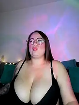 soofy__ live XXX chat