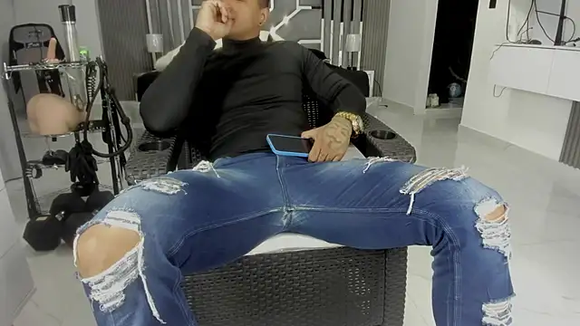 Онлайн чат XXX master_leather