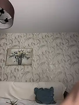 LynaFrost Chat XXX live