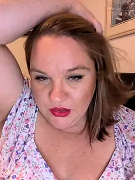 Jonesinjil live XXX chat