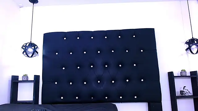 Dannesh_ 라이브 XXX 채팅