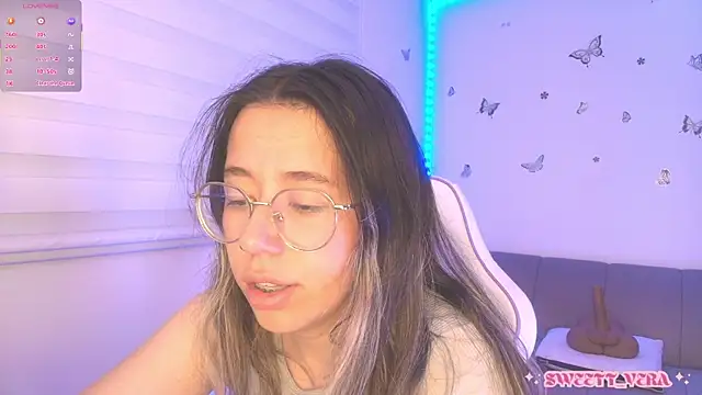 sweettvera Chat XXX in diretta