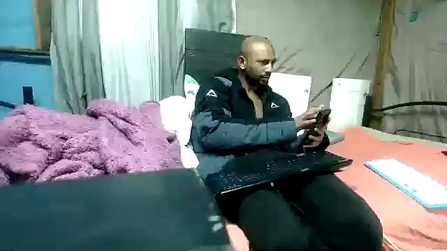 Онлайн чат XXX Camodick