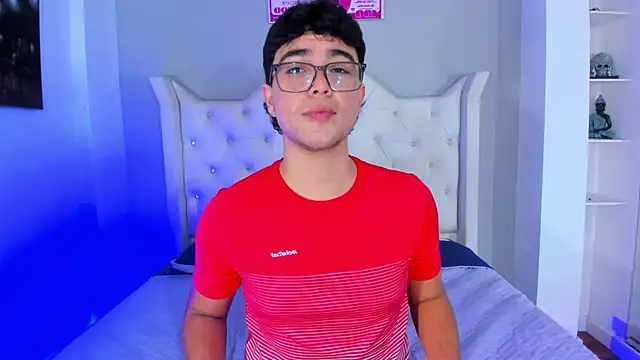 Chat XXX en directo de Thiago_Monaco