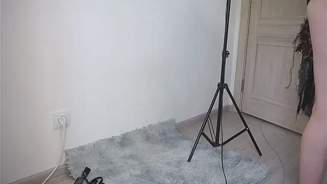 XXX chat uživo modela EllenReeves