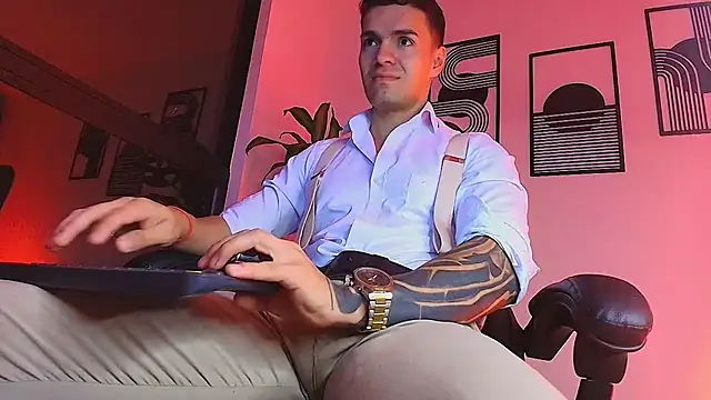 צ'אט XXX בשידור חי של ALPHA_DOMINUS_