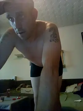 Codymc89 라이브 XXX 채팅