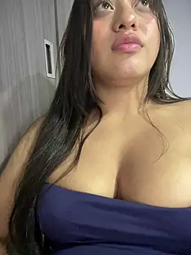 دردشة Estefanii- الجنسية المباشرة