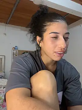 Czat XXX na żywo – Miily_0