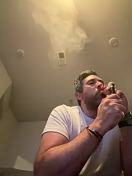 Vespapnp23's Webcam Show
