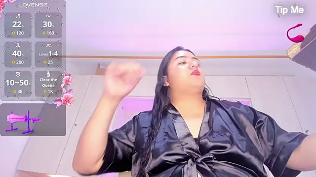 LilyWhitney's Live XXX Chat