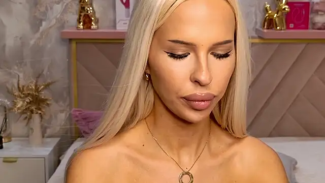 Czat XXX na żywo – EvaXElfi