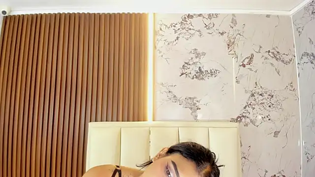 NINAMARTINS 现场XXX聊天