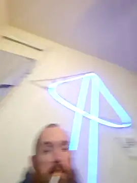 lit702 Live XXX-Chat