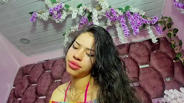 دردشة Nanis_James الجنسية المباشرة