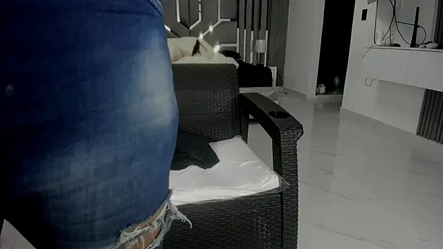 Chat +18 de master_leather ao vivo