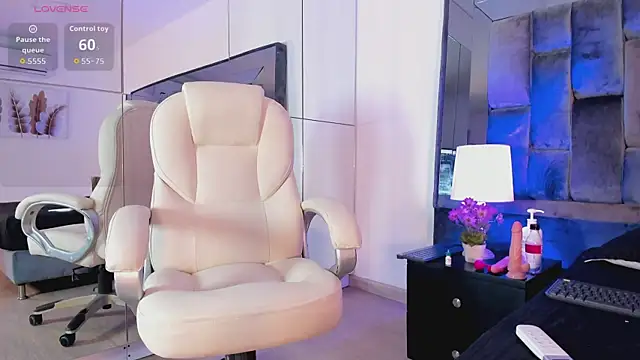 Ashly_bloom_'s Live XXX Chat