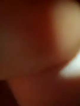 XXX chat uživo modela Moon_squirtt