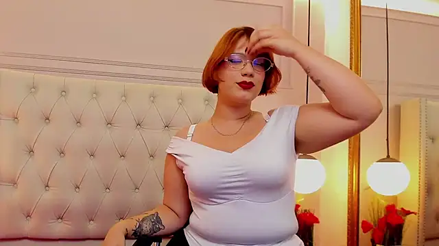 MillyHotsoon Live XXX-Chat