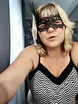 AliceGold5231 Live XXX Chat