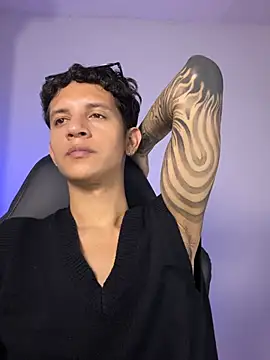 tylerrnova Live XXX-chat