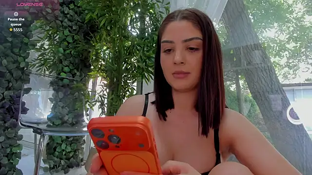 دردشة Lexi_Storm الجنسية المباشرة