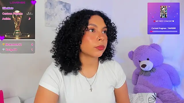 Chat XXX en directo de Violetta_cam_