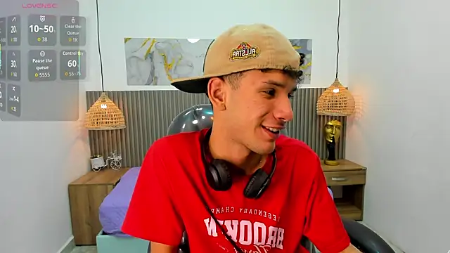 JDWhite18's Live XXX Chat