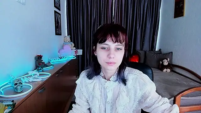 MiniLysii élő XXX-chatje