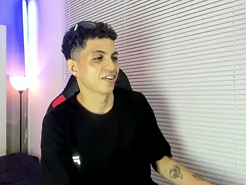Chat XXX ao vivo de cameron_lux77