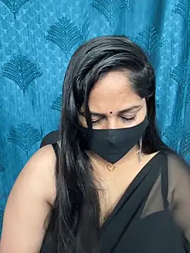 Hot_Girl_Aishwariya's Live XXX Chat
