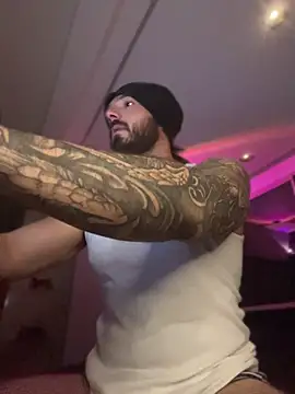 Czat XXX na żywo – AngelBlack__