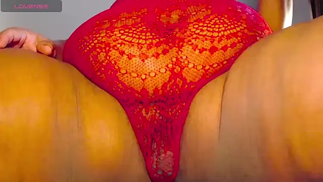 Chatroom XXX en direct de OpraxBellinda