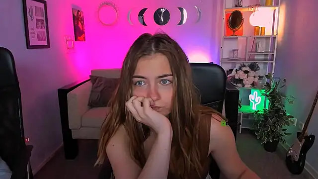eva_smiith_ élő XXX-chatje