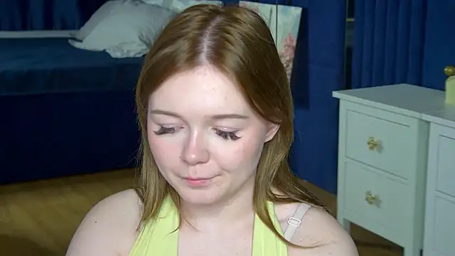 XXX chat uživo modela ElinaVale