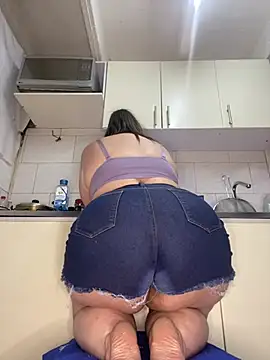 Chloee_Peach 라이브 XXX 채팅