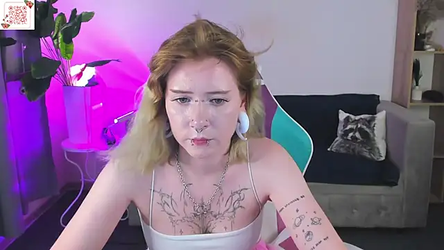 Chatroom XXX en direct de Elira_Vane