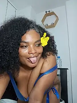 Chat +18 de gianna_smith ao vivo