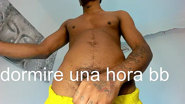 Rpoolrboy Adlı Modelin Canlı XXX Sohbeti