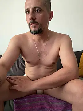 InsaneMattt Adlı Modelin Canlı XXX Sohbeti