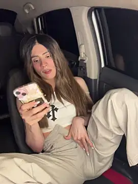 XXX chat uživo modela Lottus_fire