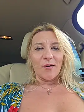 KaylinJan – Naživo XXX chat