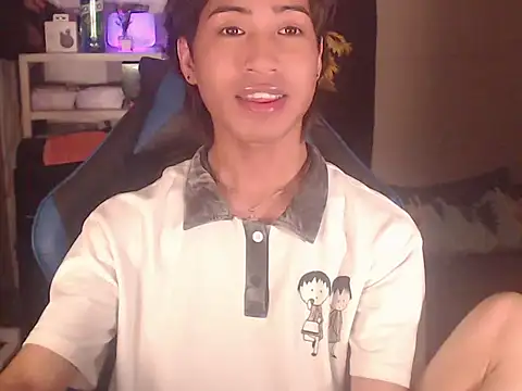 Ryu_23 Adlı Modelin Canlı XXX Sohbeti