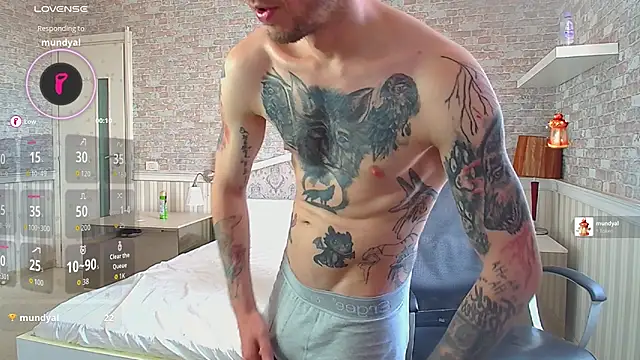 JonahShaw Adlı Modelin Canlı XXX Sohbeti