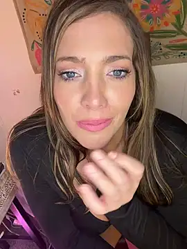 دردشة hollyharmd الجنسية المباشرة