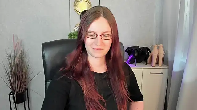 Chat +18 de emmaxDelight ao vivo