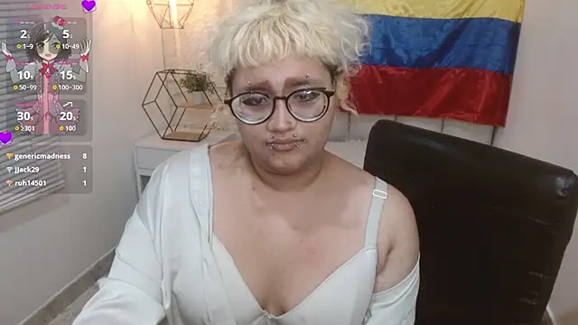 Chat +18 de Echypyon_ ao vivo