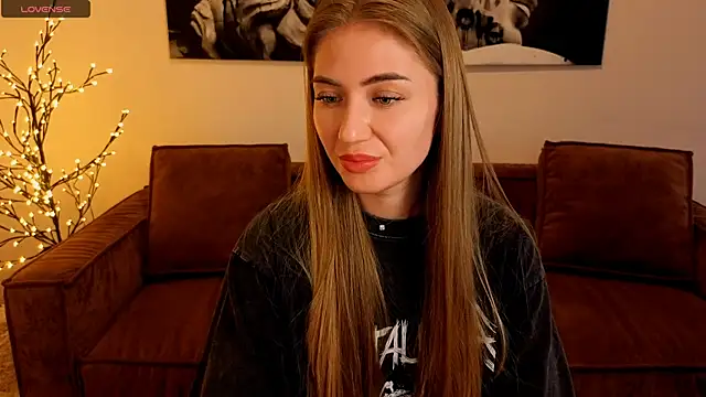 Chain_Alice Chat XXX live