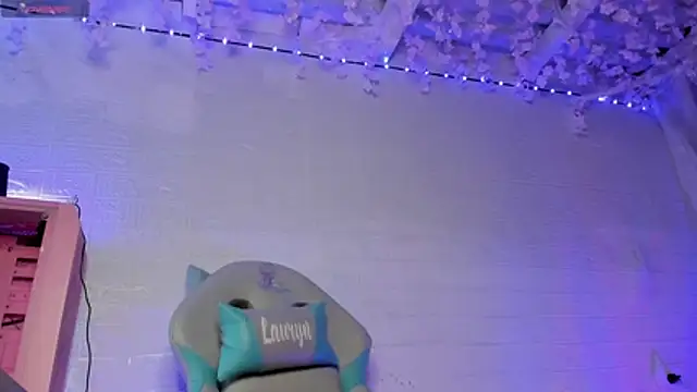 Lauryn_mullerのライブXXXチャット